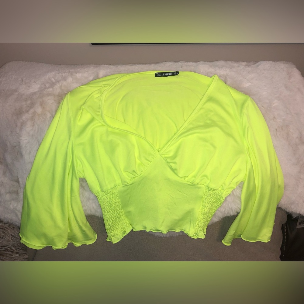 New Neon Lime Hem Top Size XS - Picture 2 of 2